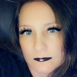 Meet your Posher, Jennie